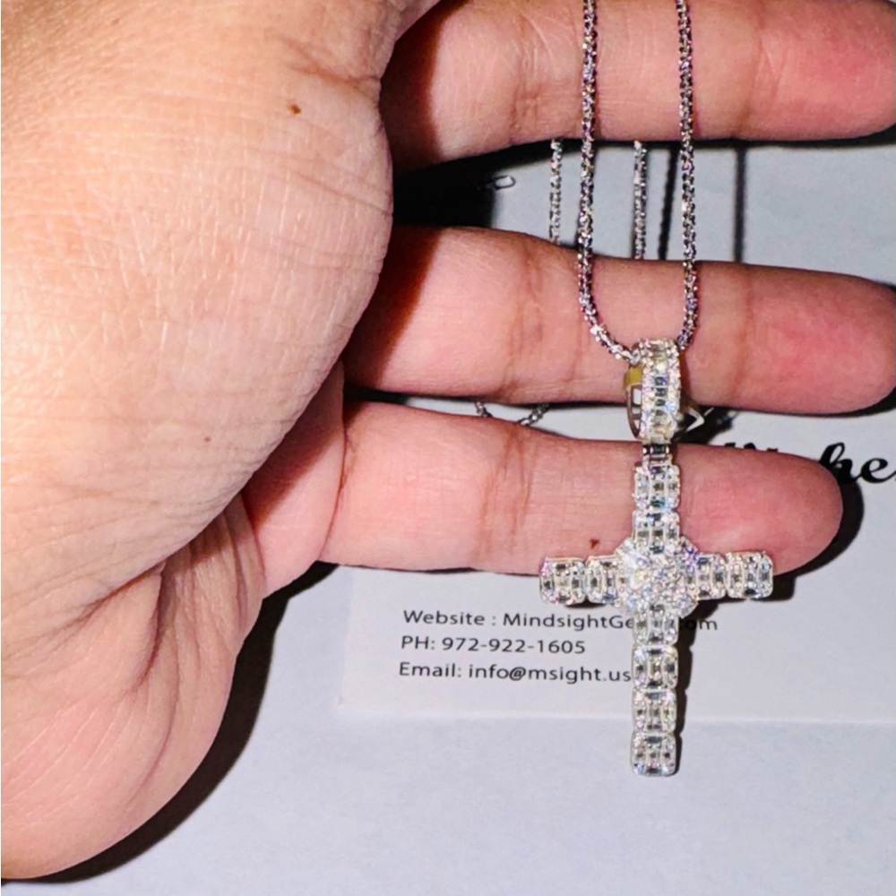 4CT VVS GRA Certified Moissanite Diamond Cross Pendant | 14K White Gold Vermeil